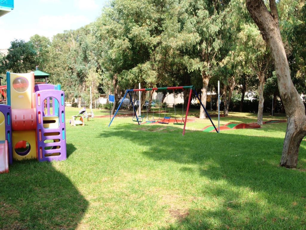 פליראקי Calypso Beach מראה חיצוני תמונה